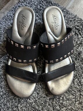 Black Slide Sandals with Metallic Silver Footbed, Dexflex by Dexter, 8 1/2